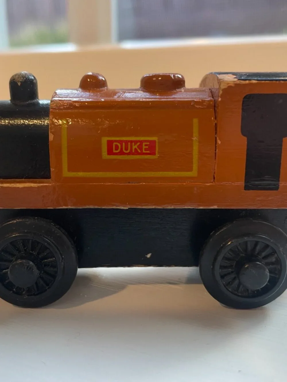 LOT of SIX hard-to-find Thomas Wooden Trains